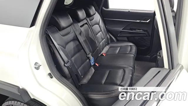 KG_Mobility_Ssangyong Torres 2024 thumb 10