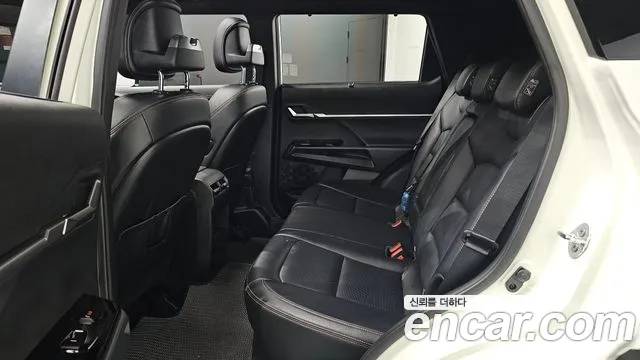 KG_Mobility_Ssangyong Torres 2024 thumb 11