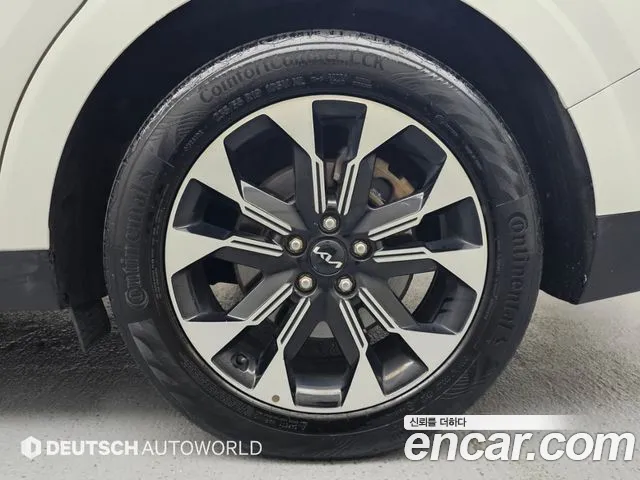 Kia Carnival 2021 thumb 5