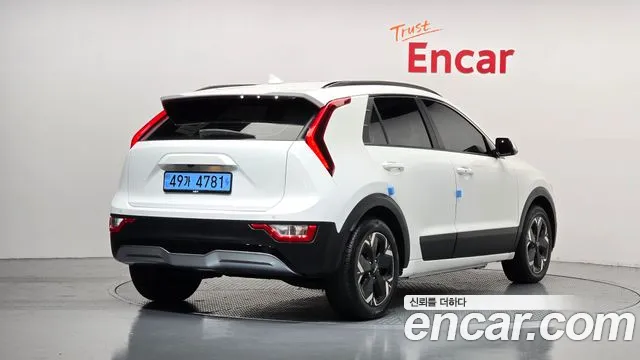 Kia Niro 2022 thumb 2