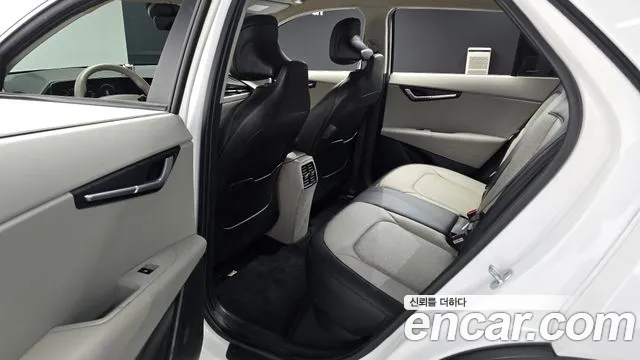 Kia Niro 2022 thumb 11
