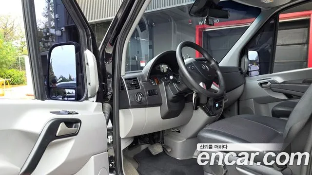 Mercedes-Benz Sprinter 2018 thumb 10