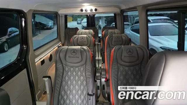 Mercedes-Benz Sprinter 2018 thumb 12