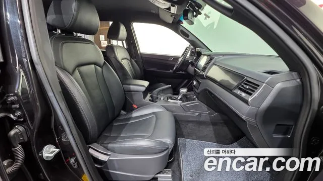 KG_Mobility_Ssangyong Rexton 2022 thumb 10