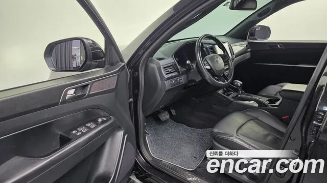 KG_Mobility_Ssangyong Rexton 2022 thumb 11