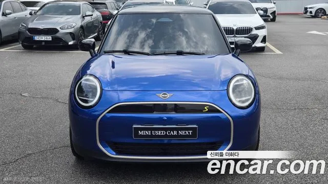 MINI Hatch 2024 thumb 3
