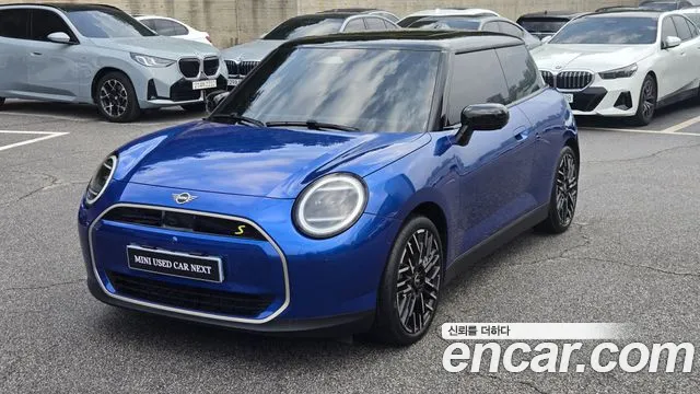 MINI Hatch 2024 thumb 11