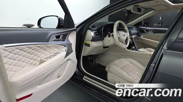 Genesis G70 2018 thumb 9