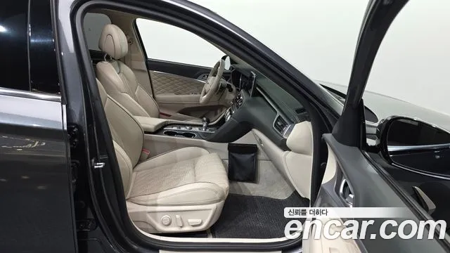 Genesis G70 2018 thumb 10