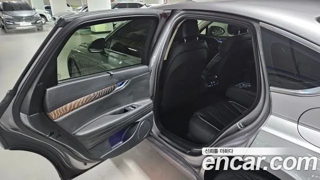 Genesis G80 2020 thumb 7