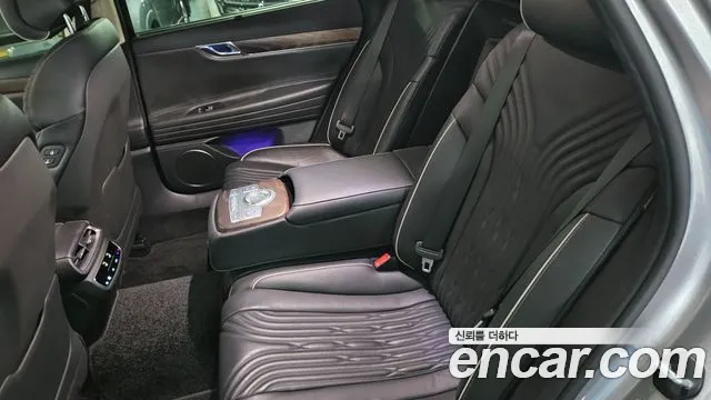 Genesis G80 2020 thumb 10