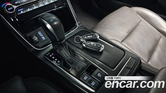 Hyundai Grandeur 2017 thumb 8