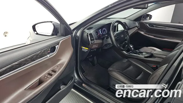 Hyundai Grandeur 2017 thumb 9