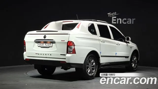 KG_Mobility_Ssangyong KORANDO 2015 thumb 2