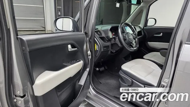Kia Ray 2023 thumb 10