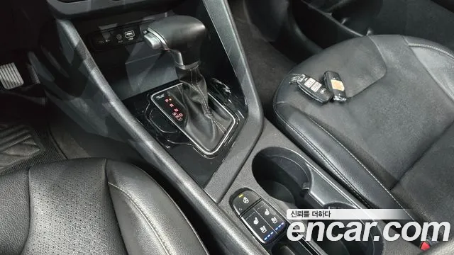 Kia Niro 2018 thumb 9