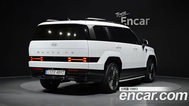 Hyundai Santa Fe 2024 thumb 2