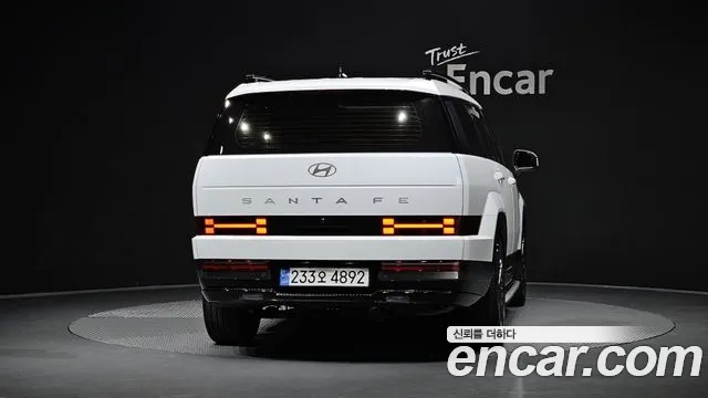 Hyundai Santa Fe 2024 thumb 4