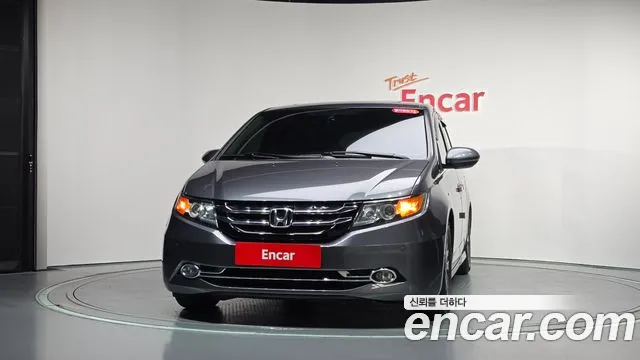 Honda Odyssey 2014 thumb 2