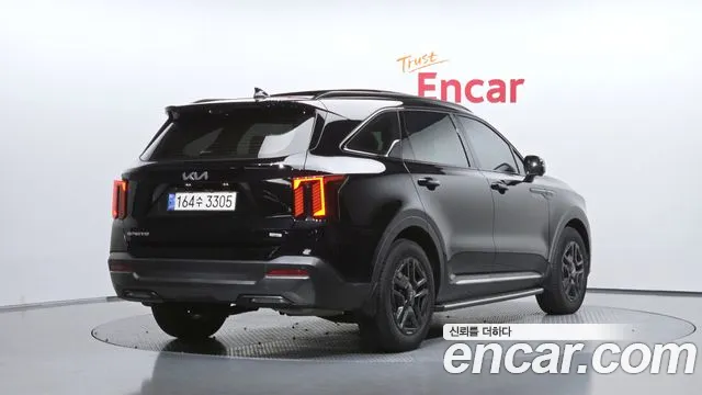 Kia Sorento 2024 thumb 2