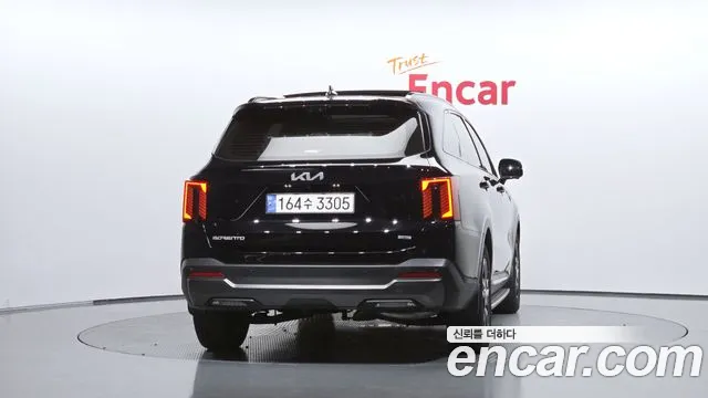 Kia Sorento 2024 thumb 4