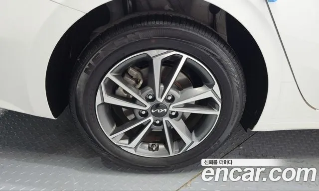 Kia K3 2022 thumb 4