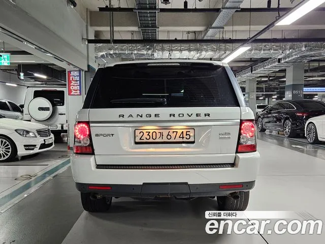Land Rover Range Rover Sport 2013 thumb 3