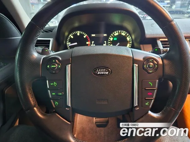 Land Rover Range Rover Sport 2013 thumb 6