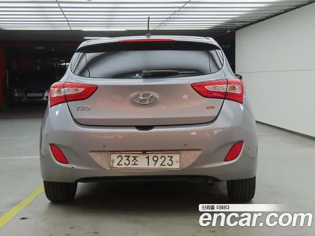 Hyundai i30 2012 thumb 3