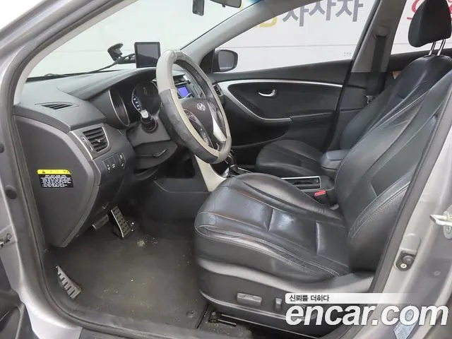 Hyundai i30 2012 thumb 5