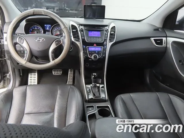 Hyundai i30 2012 thumb 7