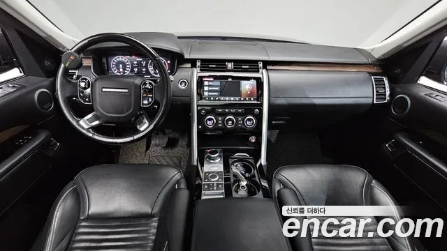 Land Rover Discovery 2019 thumb 6