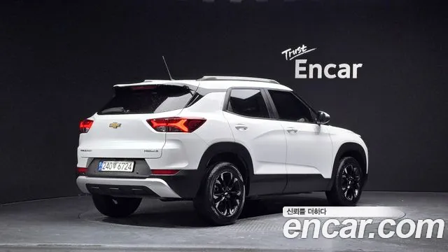 ChevroletGMDaewoo TrailBlazer 2022 thumb 2