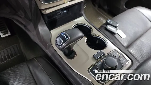 Jeep Cherokee 2015 thumb 8