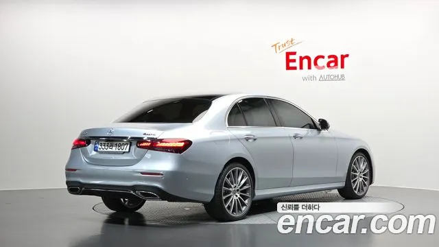 Mercedes-Benz E-Класс 2022 thumb 2