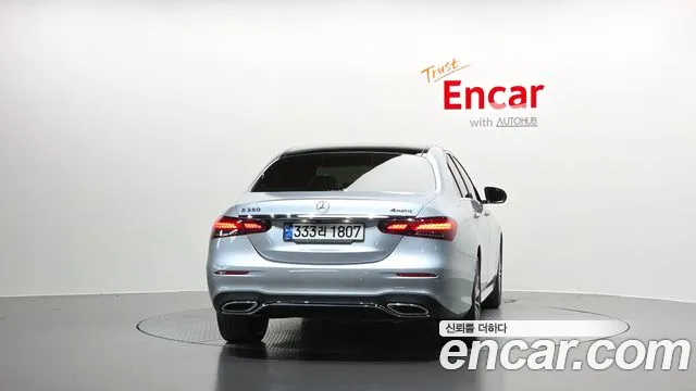 Mercedes-Benz E-Класс 2022 thumb 4