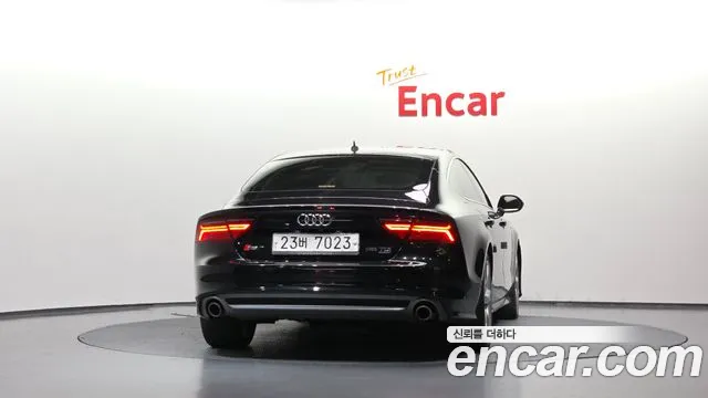 Audi A7 2014 thumb 4