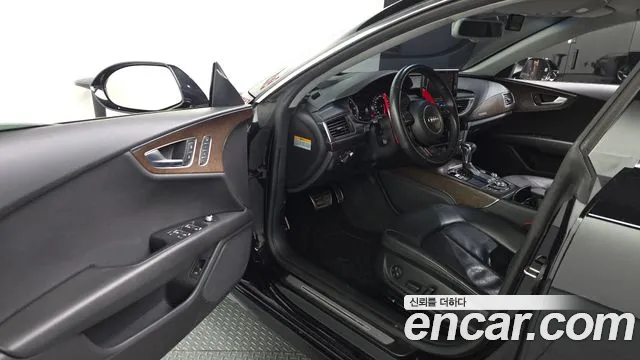 Audi A7 2014 thumb 10