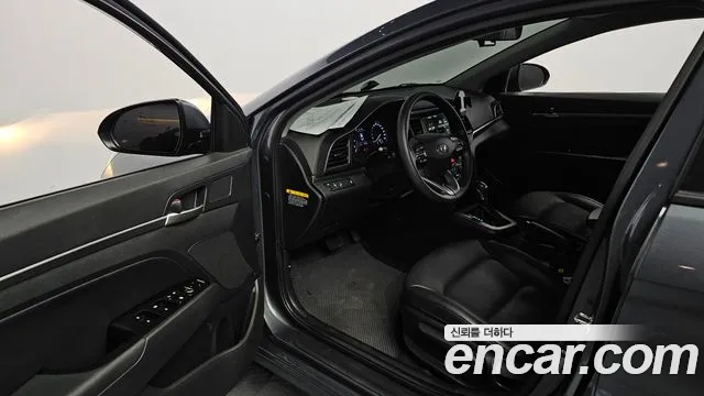 Hyundai Avante 2020 thumb 11