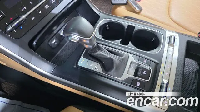 Kia Carnival 2022 thumb 8