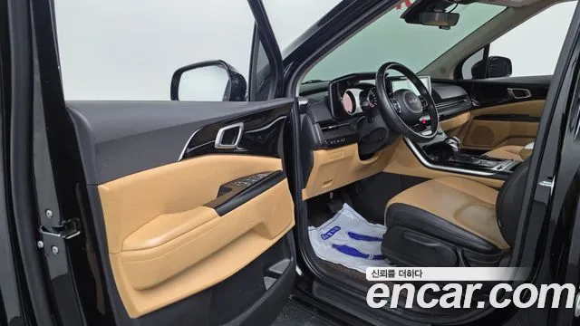 Kia Carnival 2022 thumb 9