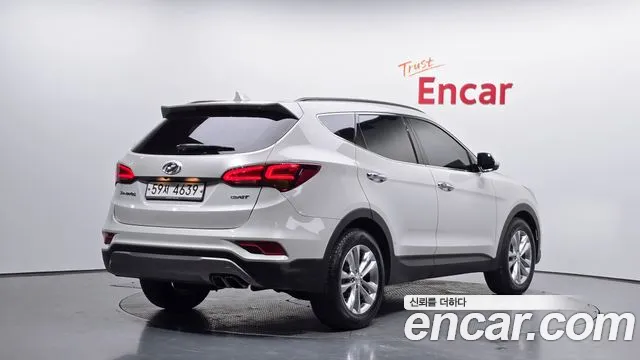 Hyundai Santa Fe 2016 thumb 2