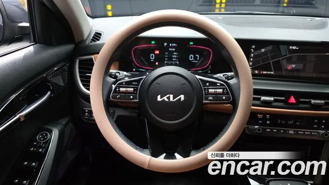 Kia Seltos 2023 thumb 12