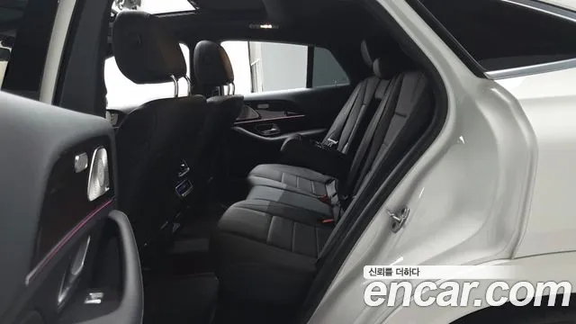 Mercedes-Benz GLE 2026 thumb 11