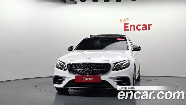 Mercedes-Benz E-Класс 2019 thumb 2
