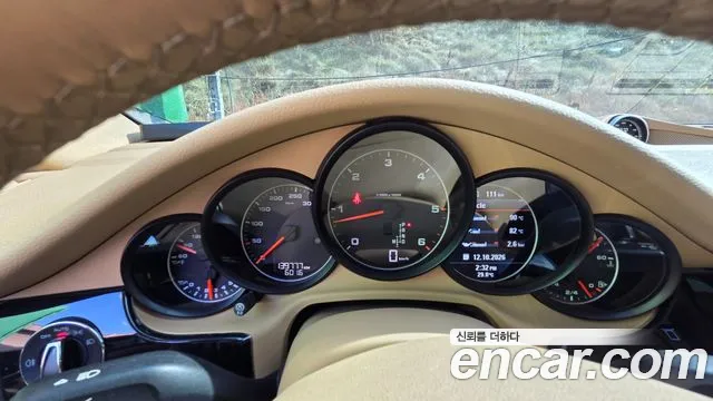 Porsche Panamera 2015 thumb 8