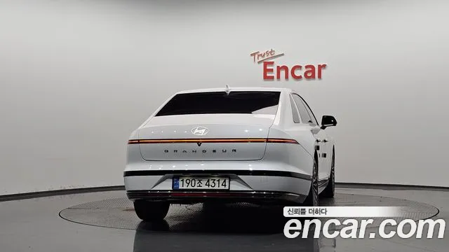 Hyundai Grandeur 2024 thumb 3