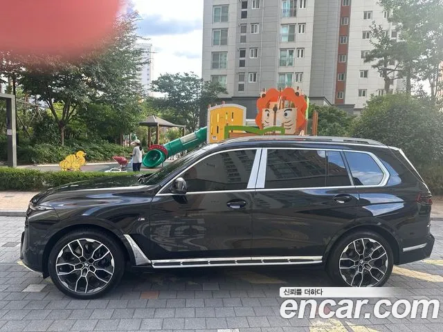 BMW X7 2026 thumb 4