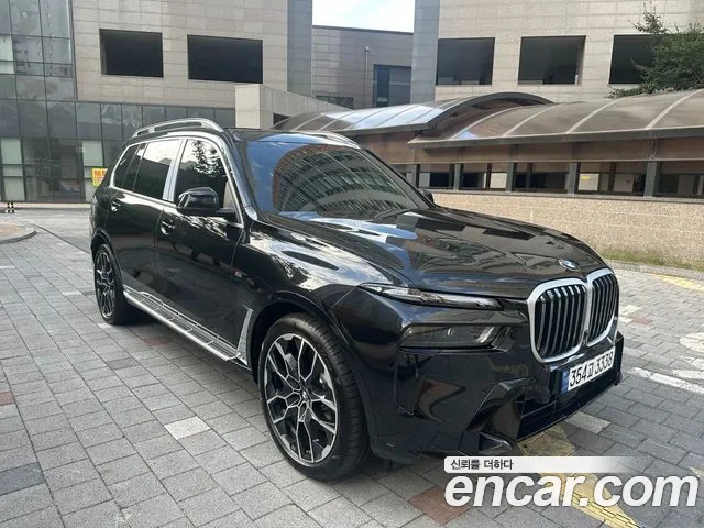 BMW X7 2026 thumb 12