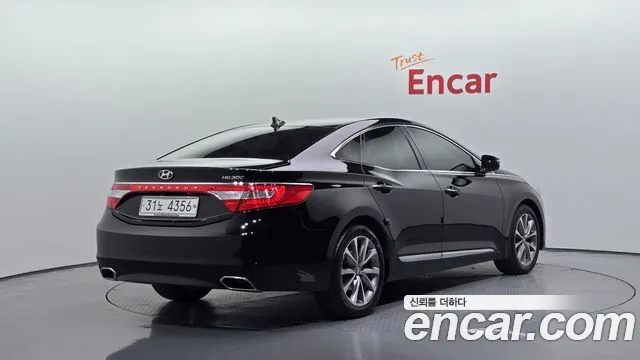 Hyundai Grandeur 2014 thumb 2